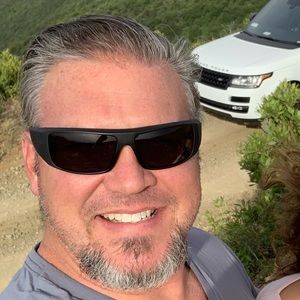 Meet your Posher, Johnny